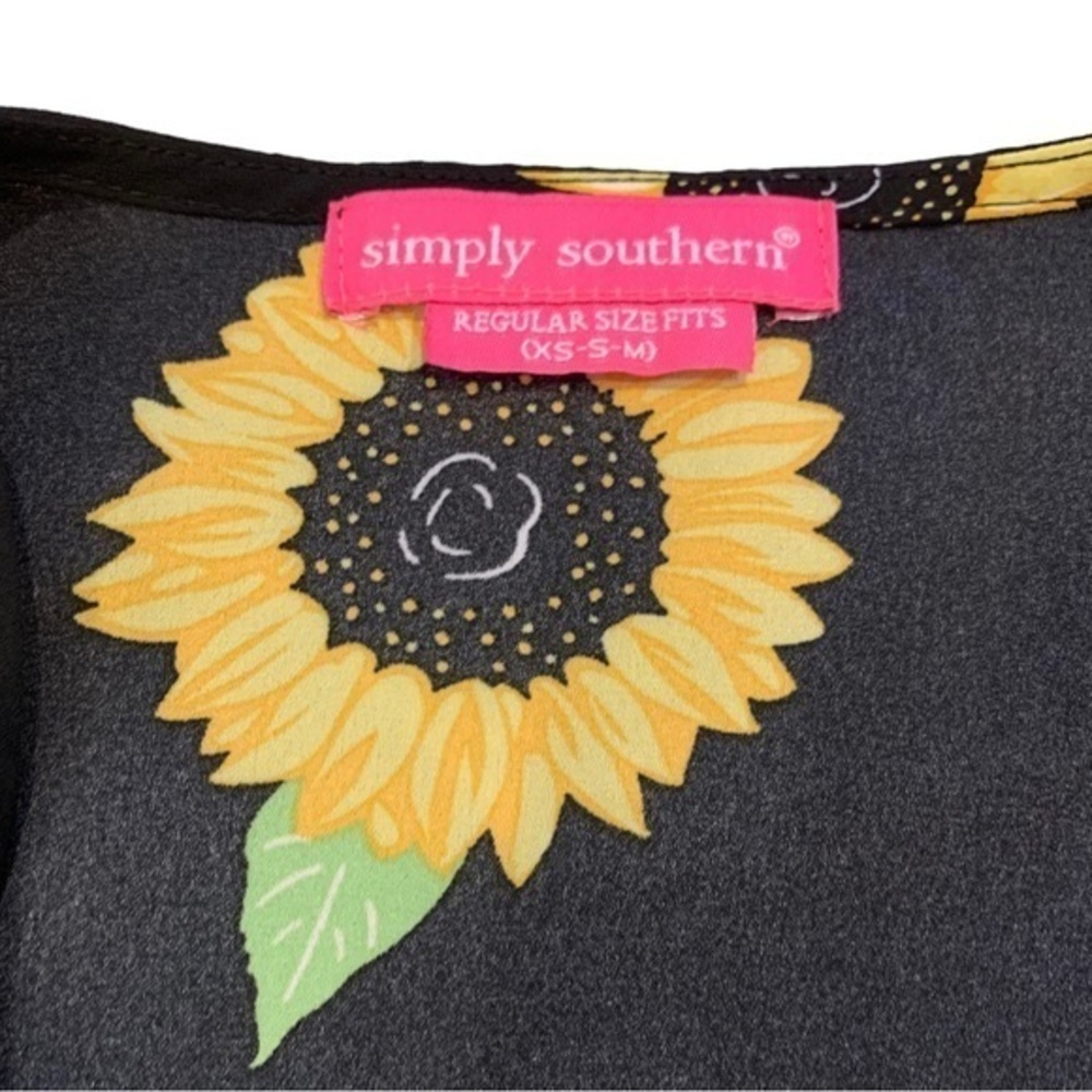 Black & sunflower cover‎ up XS-S-M Simply Southern - Picture 3 of 4